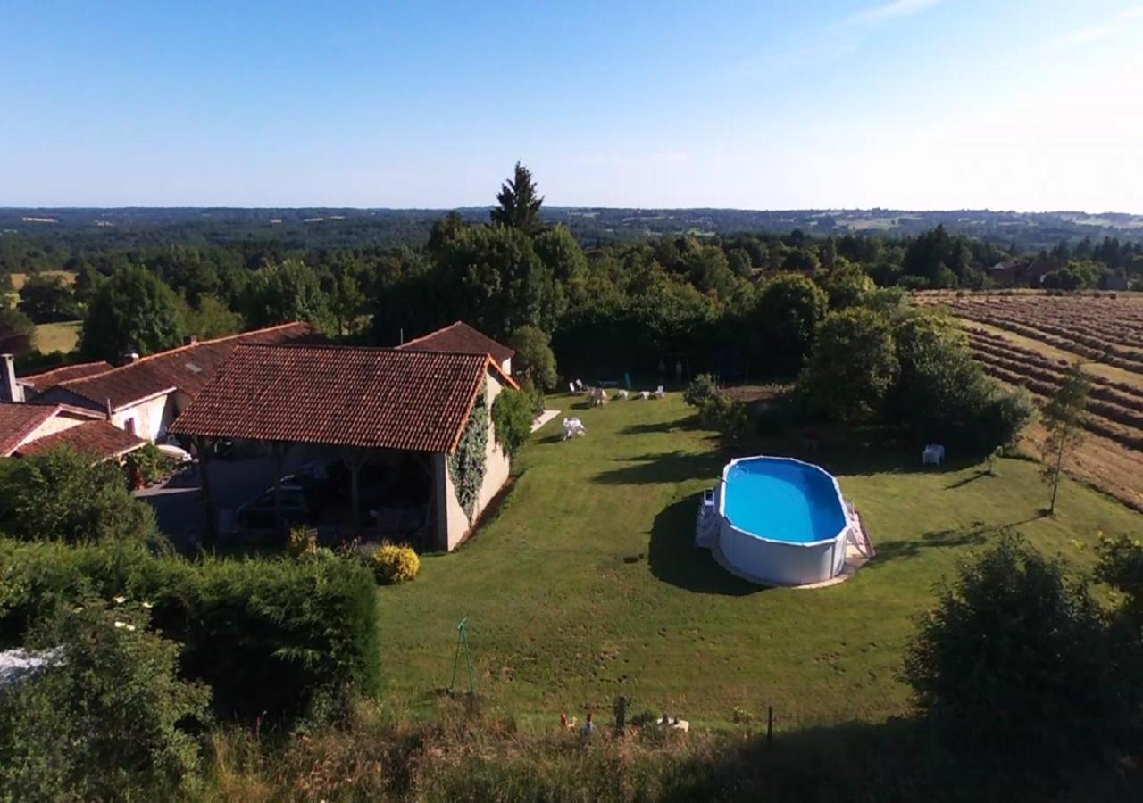 Tranquille Vienne Gites A Chirac Dept Charente Kültér fotó