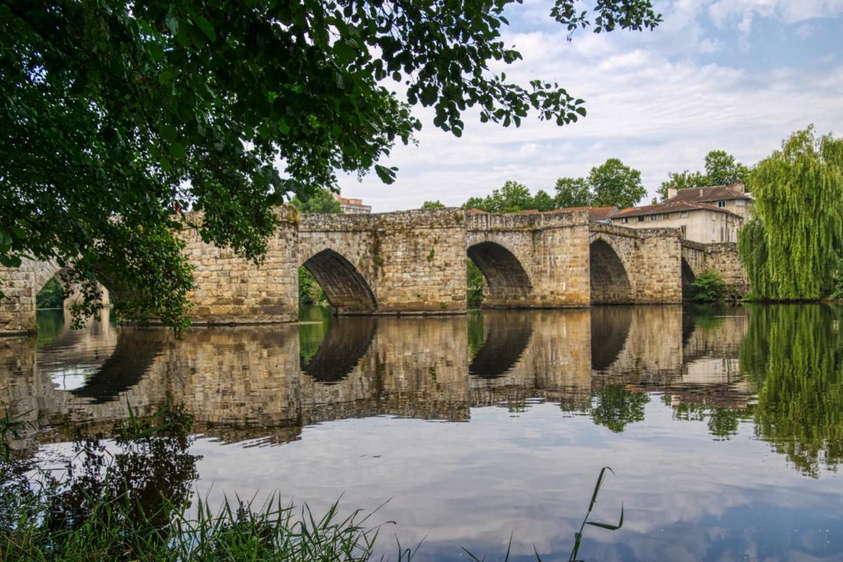 Tranquille Vienne Gites A Chirac Dept Charente Kültér fotó